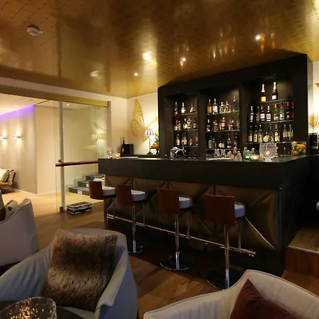特拉贝酒店 酒店 Wurmlingen