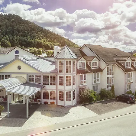 تروب ريفيتال فندق