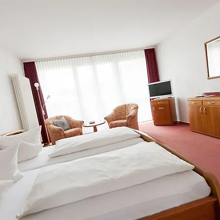 Traube Revital מלון 4*