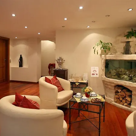 Traube Revital מלון Wurmlingen