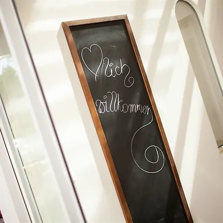 Traube Revital מלון