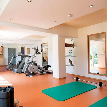 تروب ريفيتال فندق 4*