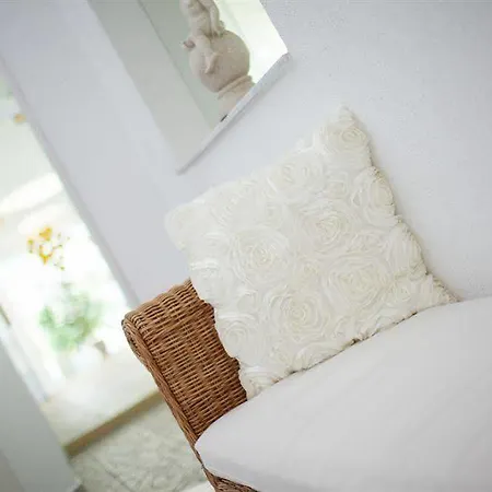 Traube Revital מלון 4*