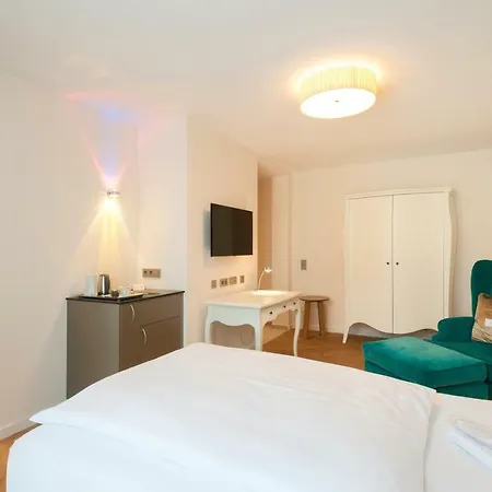 تروب ريفيتال فندق Wurmlingen