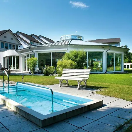 تروب ريفيتال فندق Wurmlingen